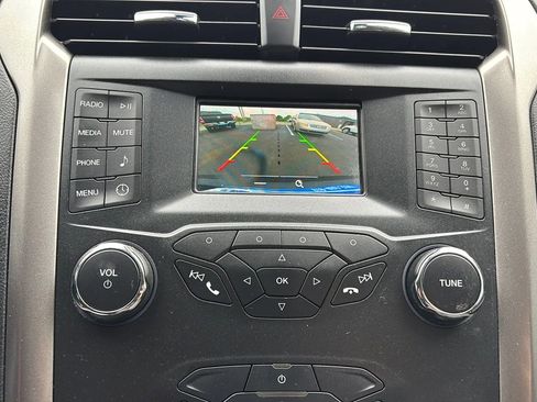 Used 2019 Ford Fusion S FWD image 32