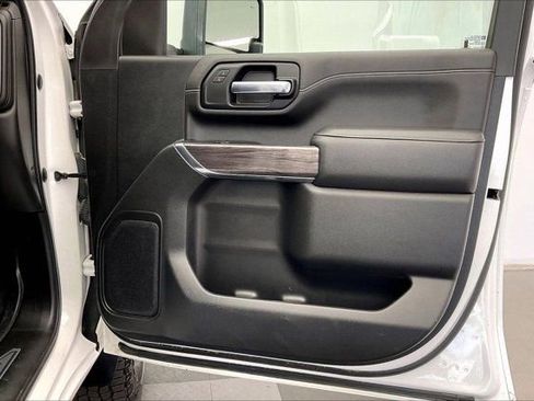 Used 2022 Chevrolet Silverado 2500 LTZ w/ Safety Package image 27