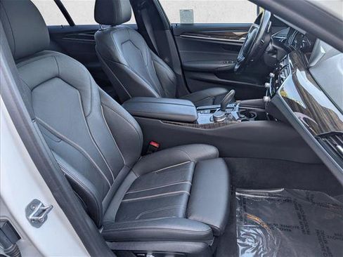 Used 2019 BMW 530i xDrive w/ Convenience Package AWD/4WD image 23