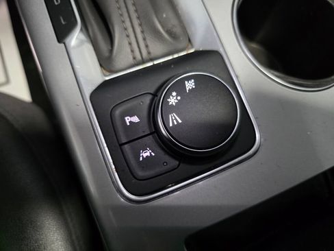 Used 2021 Chevrolet Blazer LT w/ Sound & Technology Package FWD image 20