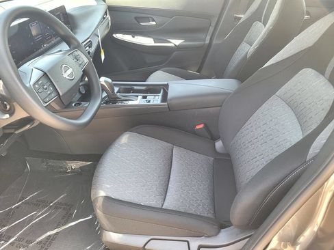 New 2026 Nissan Sentra SV FWD image 10