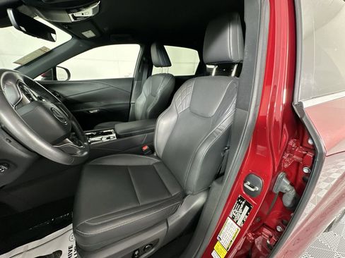 Used 2023 Lexus RX 350 FWD image 11