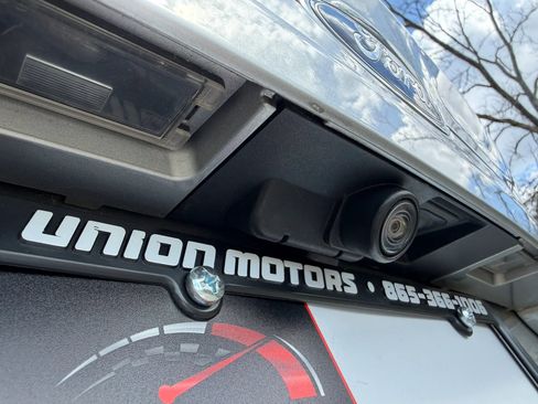 Used 2020 Ford Fusion SEL FWD image 43