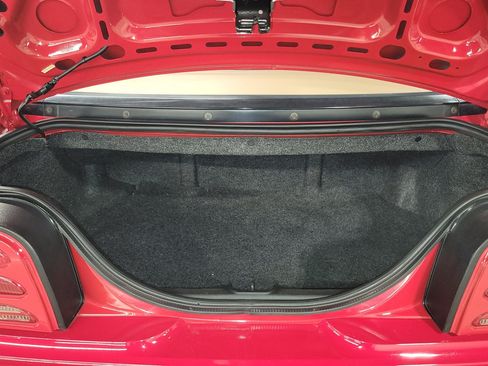 Used 1994 Ford Mustang GT RWD image 11