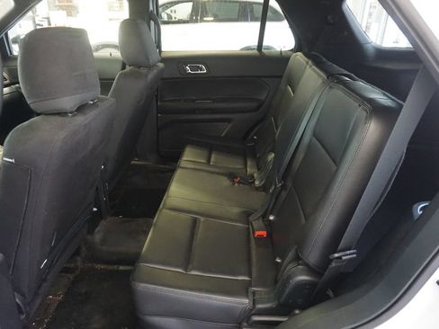 Used 2019 Ford Explorer 4WD Police Interceptor image 17