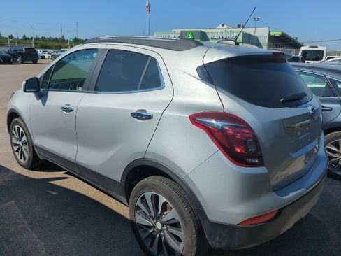 Used 2022 Buick Encore Preferred w/ Safety Package AWD/4WD image 3