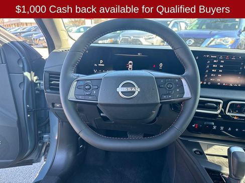 New 2026 Nissan Sentra SR w/ SR Premium Package FWD image 15