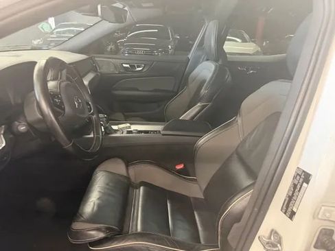 Used 2021 Volvo S60 T5 R-Design FWD image 11