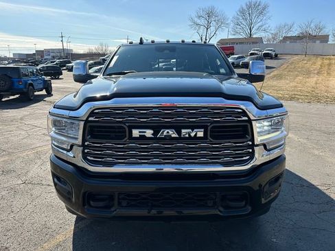 Used 2023 RAM 3500 Limited image 3