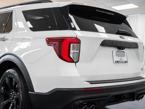 Certified 2024 Ford Explorer ST w/ Equipment Group 401A image 6