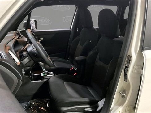 Used 2021 Jeep Renegade Latitude image 13