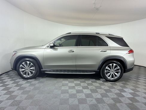 Used 2021 Mercedes-Benz GLE 450 4MATIC image 2