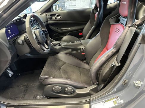 New 2024 Nissan Z NISMO w/ Floor Mat Package image 14