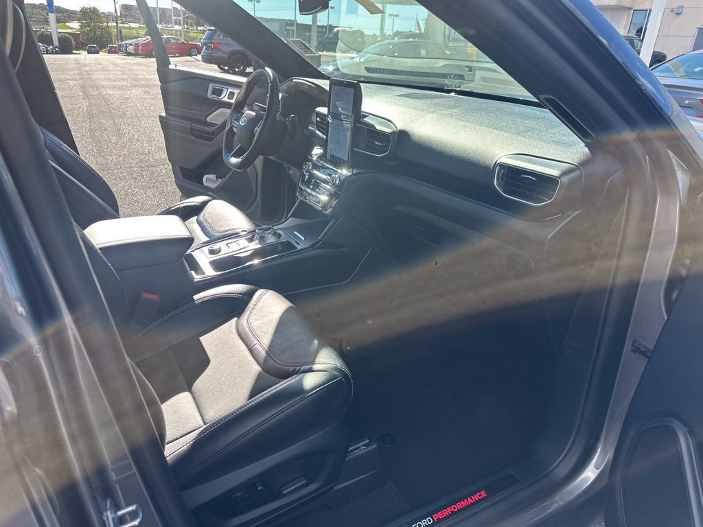 Used 2021 Ford Explorer ST w/ Equipment Group 401A AWD/4WD image 13