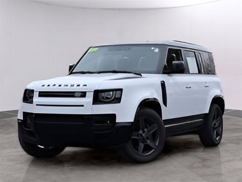Used 2024 Land Rover Defender 110 X-Dynamic SE image 1