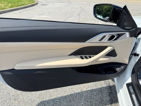 Used 2026 BMW 430i xDrive Convertible w/ M Sport Package AWD/4WD image 19