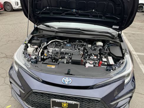 Used 2024 Toyota Corolla SE w/ SE Package FWD image 23