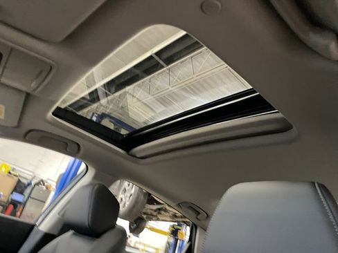 Certified 2024 Honda Accord EX-L image 16