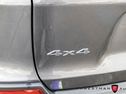 Used 2022 Jeep Cherokee Trailhawk image 40