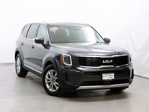 Used 2022 Kia Telluride LX image 1