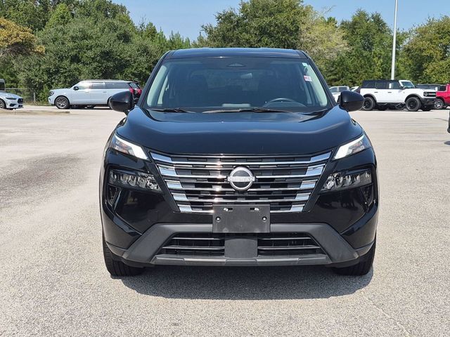 Used 2025 Nissan Rogue SV FWD image 8