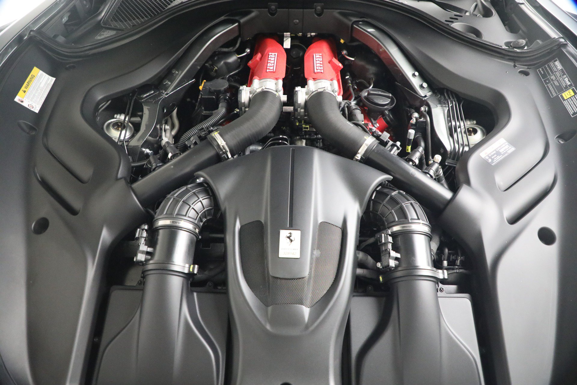 Certified 2026 Ferrari Roma Spider RWD image 27