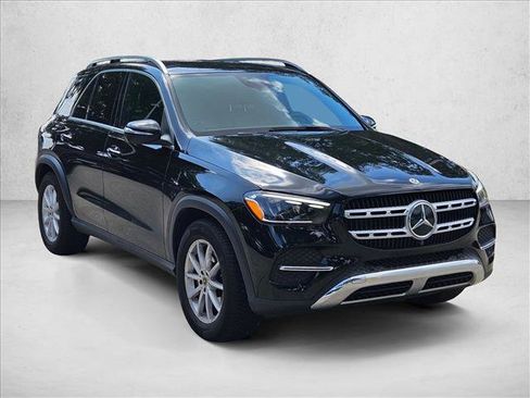 Used 2025 Mercedes-Benz GLE 350 4MATIC image 3