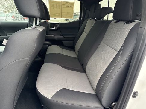 Used 2023 Toyota Tacoma TRD Off-Road w/ Technology Package image 14