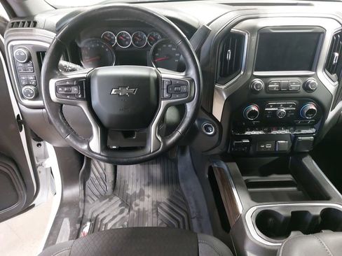 Used 2021 Chevrolet Silverado 1500 LT Trail Boss w/ Convenience Package II image 14