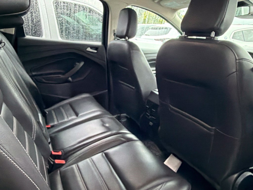 Used 2019 Ford Escape SEL AWD/4WD image 6