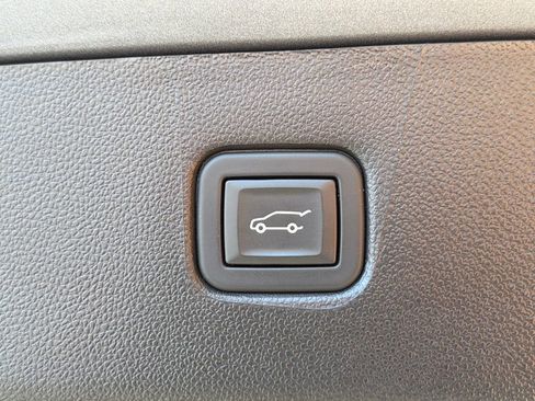 Used 2024 Chevrolet Blazer RS w/ Driver Confidence II Package FWD image 35