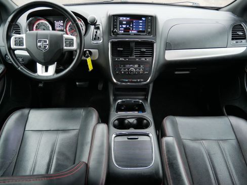 Used 2018 Dodge Grand Caravan GT FWD image 10