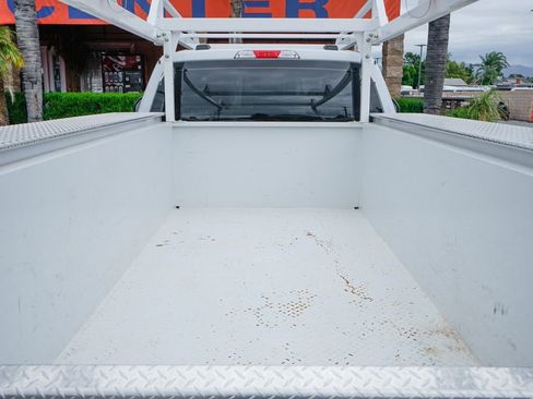 Used 2024 Ford F250 XL w/ XL Chrome Package RWD image 9