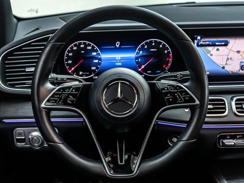 Certified 2025 Mercedes-Benz GLE 350 4MATIC image 19