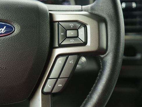Used 2019 Ford Expedition XLT RWD image 25