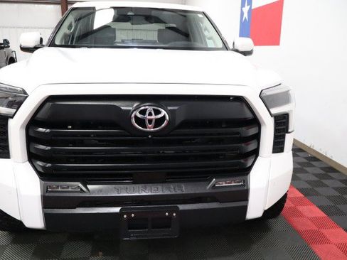 Used 2022 Toyota Tundra SR5 AWD/4WD image 21