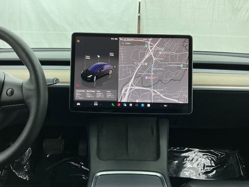 Used 2022 Tesla Model 3 Standard Range RWD image 30