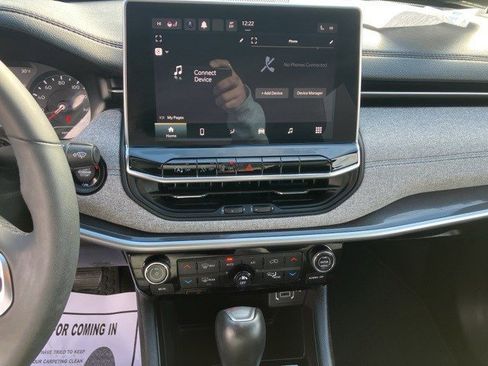 Certified 2023 Jeep Compass Latitude w/ Convenience Group image 16