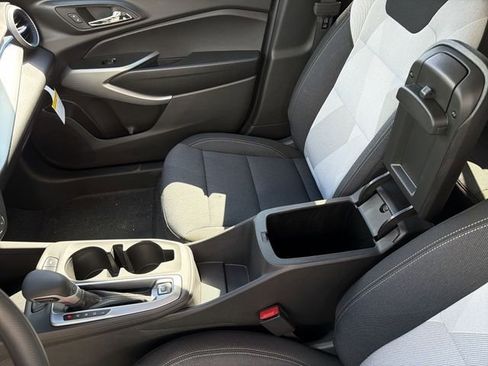 New 2026 Chevrolet Trax LS w/ LS Convenience Package FWD image 21