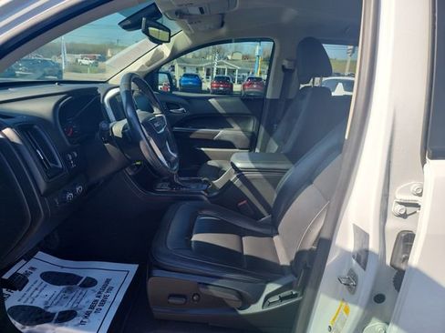 Used 2022 GMC Canyon Elevation w/ Elevation Premium Package image 18