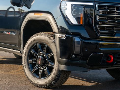 Used 2024 GMC Sierra 2500 AT4 w/ Max Trailering Package image 14