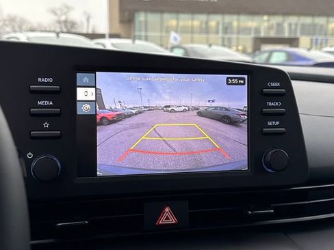 New 2026 Hyundai Elantra Sport FWD image 18