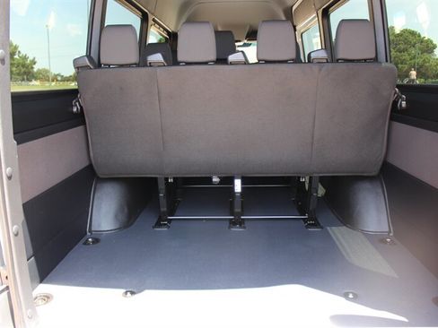 Used 2026 Mercedes-Benz Sprinter 2500 image 9