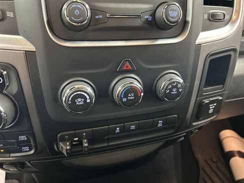 Used 2022 RAM 1500 Classic Warlock w/ Trailer Tow Group image 16