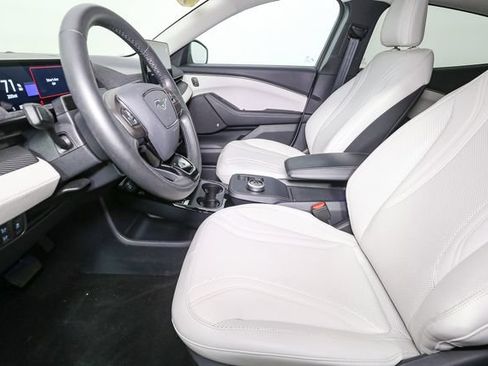 Used 2023 Ford Mustang Mach-E Premium AWD/4WD image 37