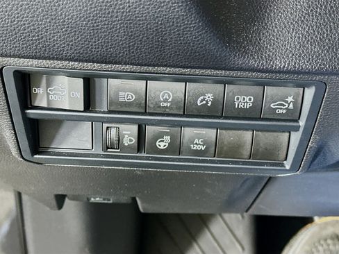 Used 2025 Toyota Tundra SR5 w/ SR5 Premium Package image 17