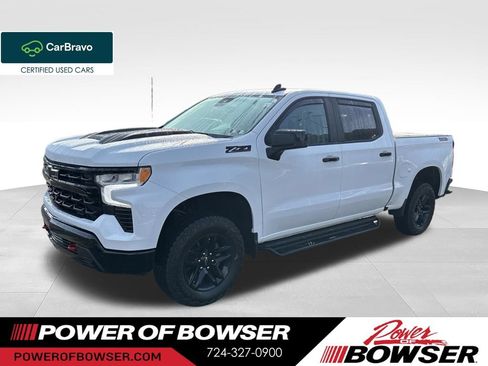 Used 2025 Chevrolet Silverado 1500 LT Trail Boss w/ Convenience Package II AWD/4WD image 1