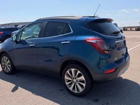 Used 2019 Buick Encore Preferred FWD image 3