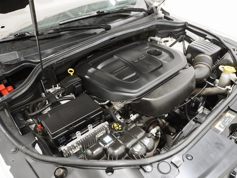 Certified 2022 Jeep Grand Cherokee Laredo X image 9