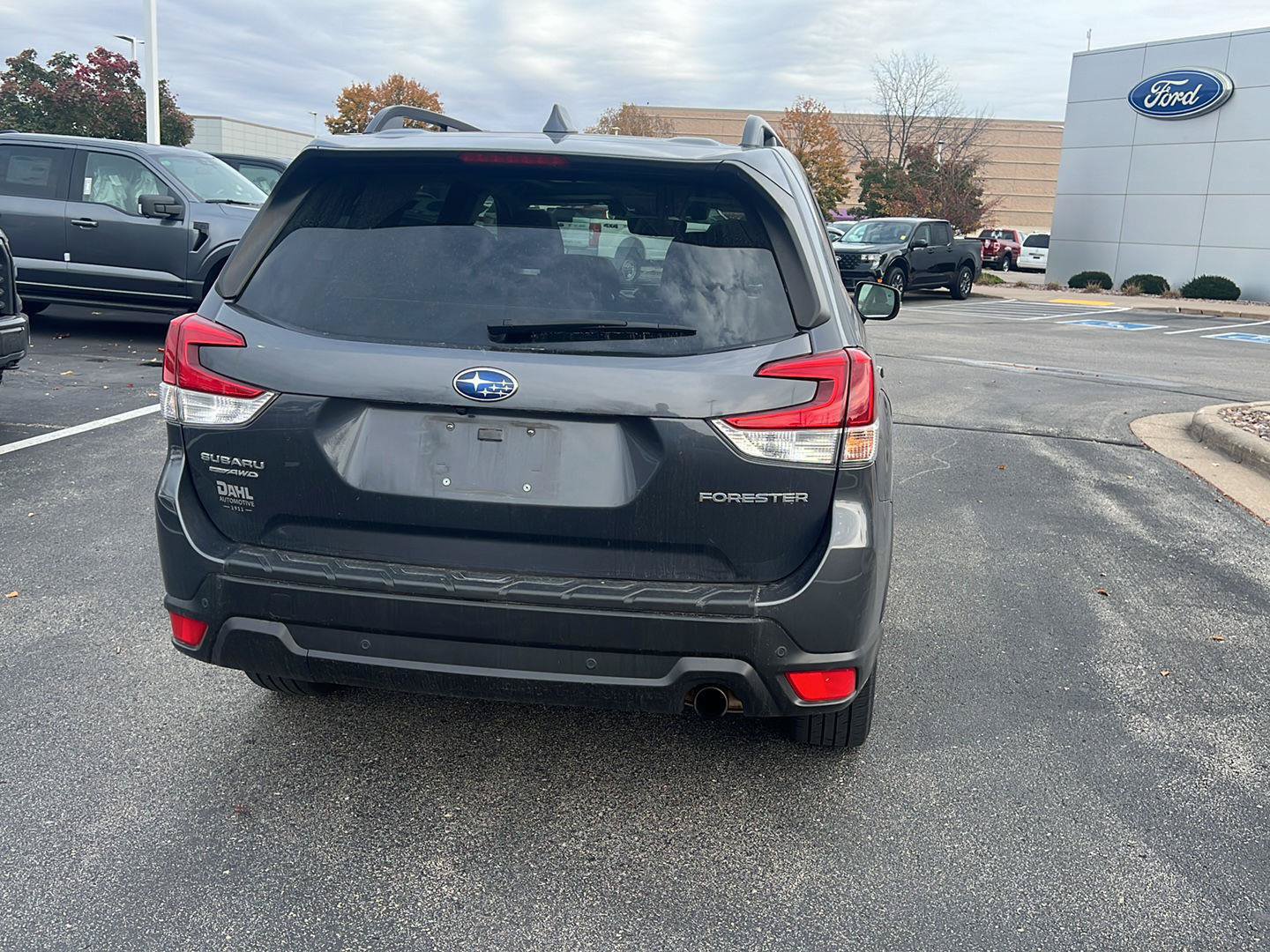 Used 2020 Subaru Forester Limited w/ Popular Package #3 AWD/4WD image 6